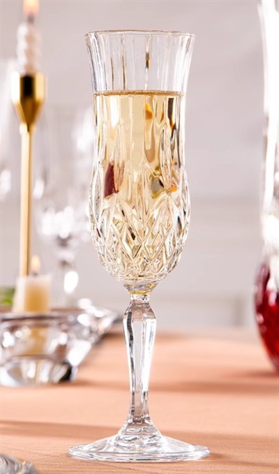 แก้วไวน์แดง แก้วแชมเปญ แก้วคริสตัลระดับรูปลักษณ์สูง แก้วทรงสูง ไวน์ประกาย ของขวัญแต่งงาน